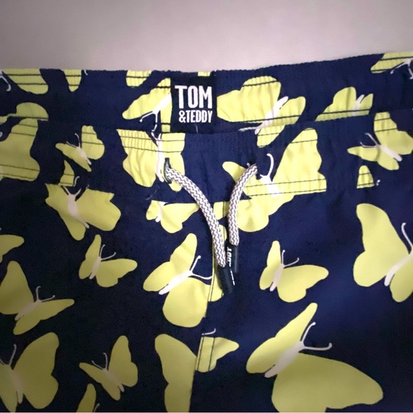 Tom And Teddy Butterfly Swim trunks Men XL drawstring beach vacation pool Line - Picture 3 of 11